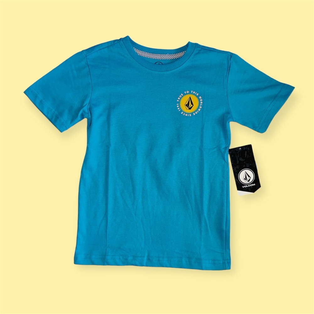 NWT Volcom Shirt